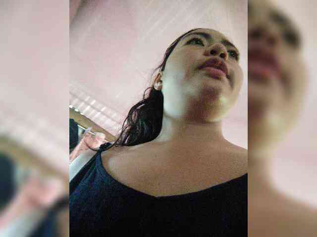 hornylittleprincess69 webcam