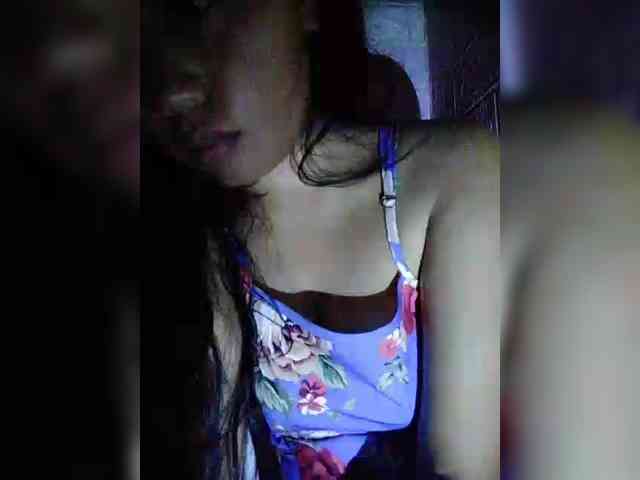 hornylittleprincess69 webcam