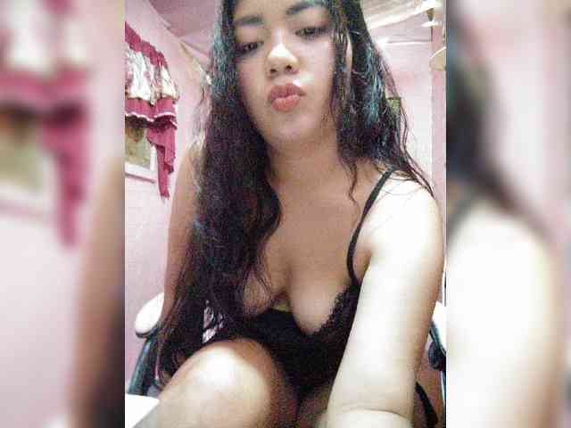 hornylittleprincess69