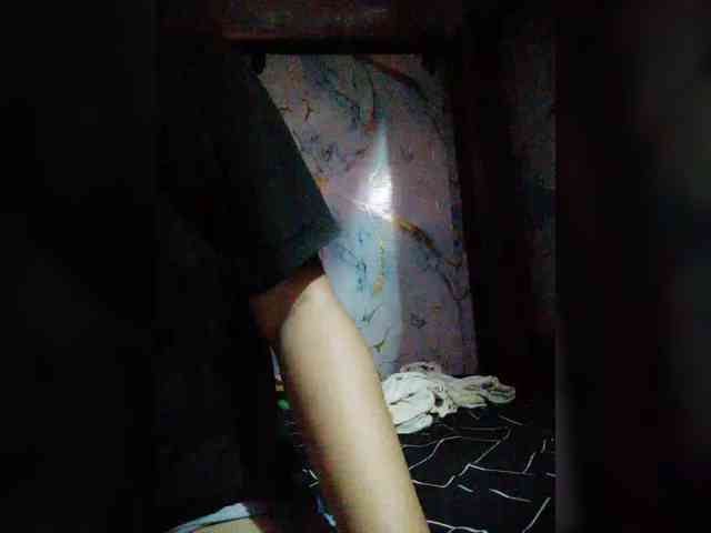 hornylittleprincess69