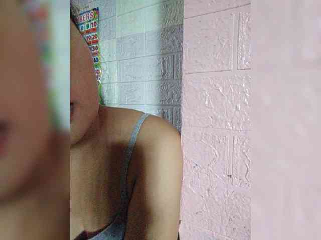 hornylittleprincess69 webcam