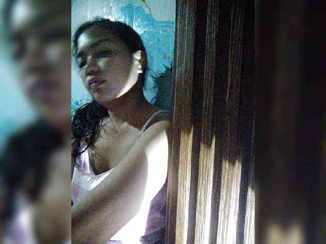hornylittleprincess69