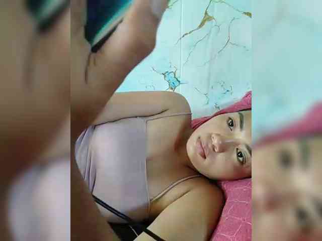 hornylittleprincess69 webcam