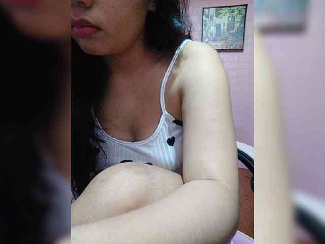 hornylittleprincess69 webcam
