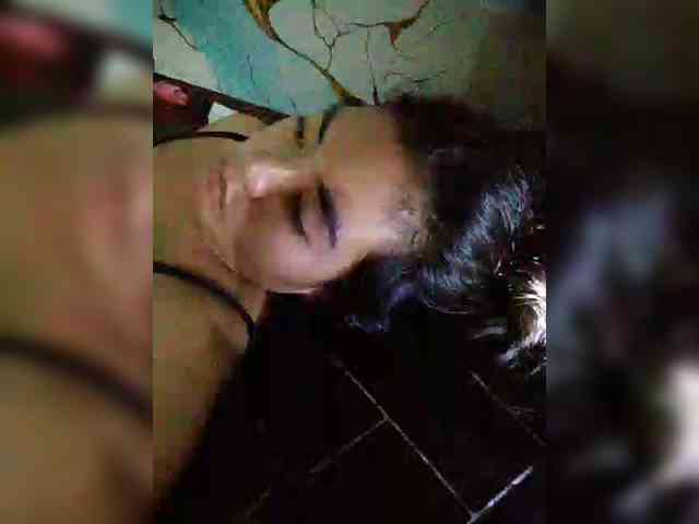 hornylittleprincess69 webcam