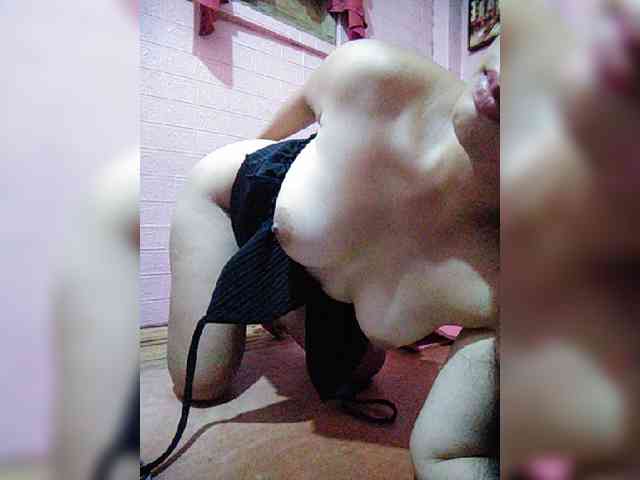 hornylittleprincess69 webcam