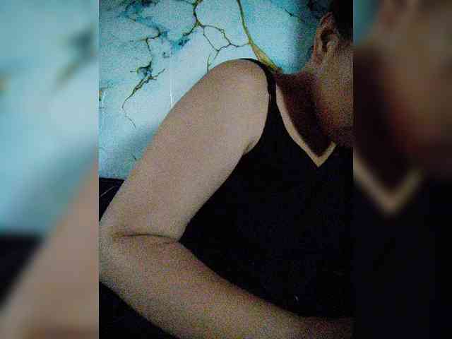 hornylittleprincess69 webcam