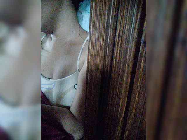hornylittleprincess69 webcam