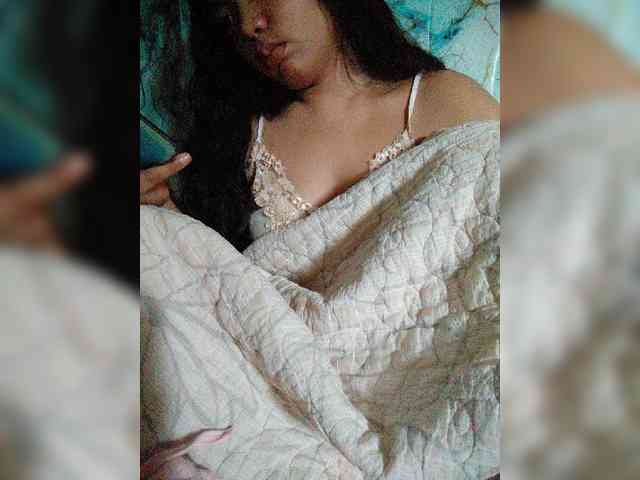 hornylittleprincess69 webcam
