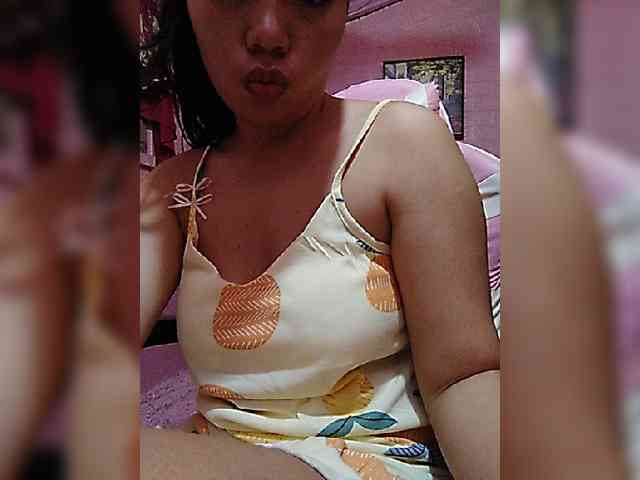 hornylittleprincess69 webcam