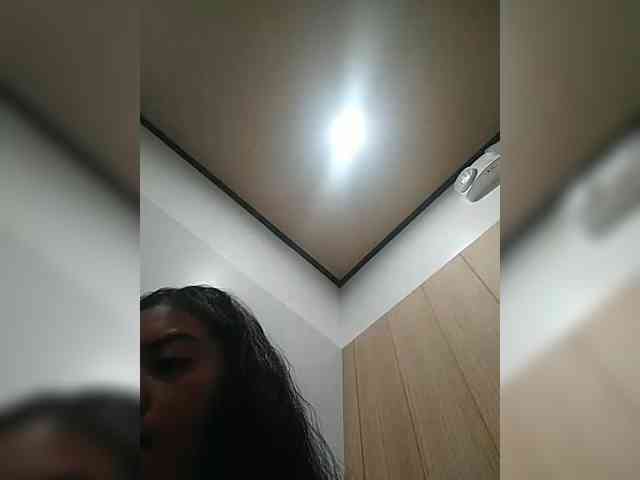 hornylittleprincess69 webcam