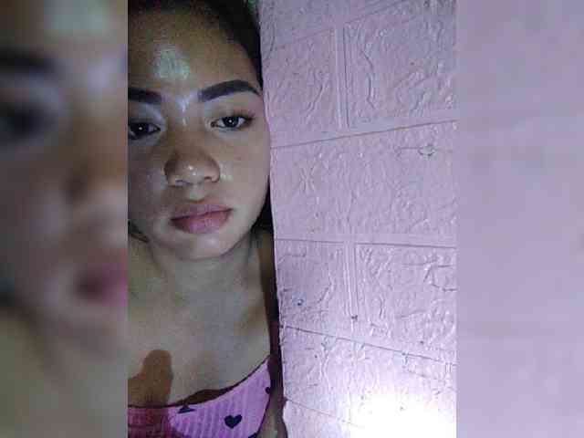 hornylittleprincess69