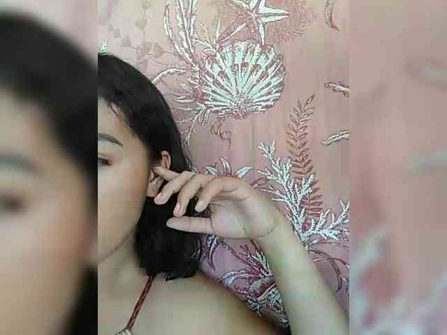 hornylittleprincess69 webcam