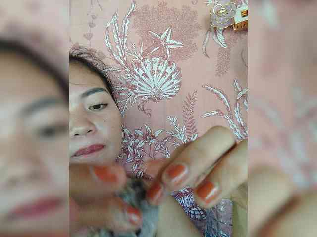hornylittleprincess69 webcam