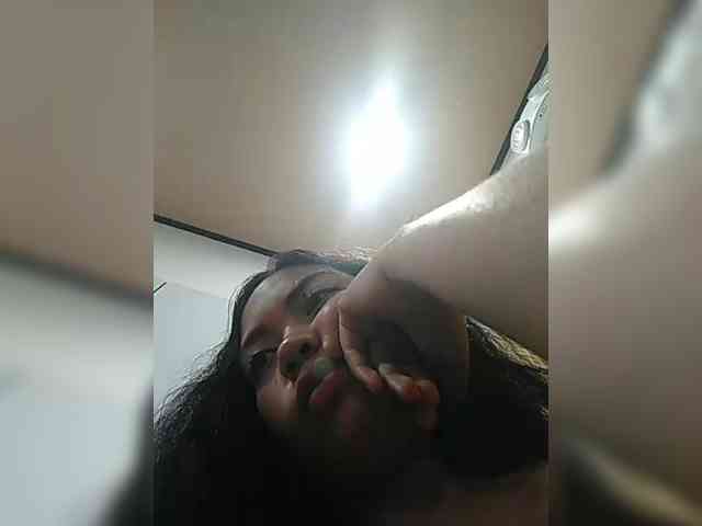 hornylittleprincess69