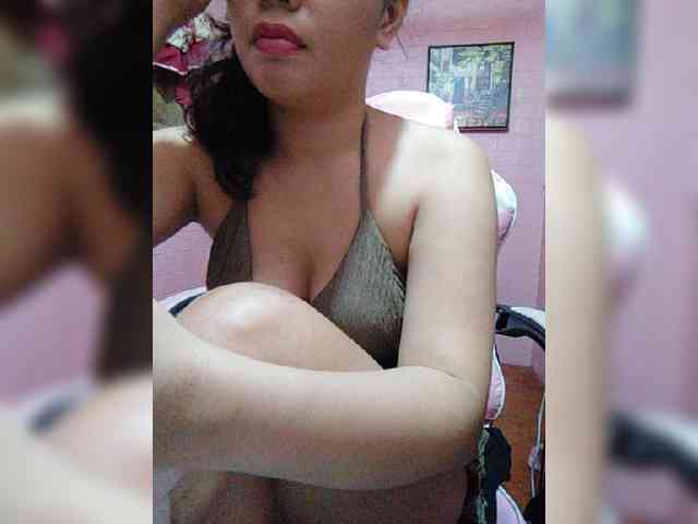 hornylittleprincess69 webcam