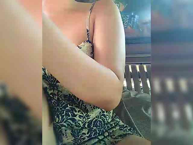 hornylittleprincess69 webcam