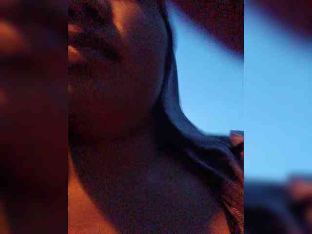 hornylittleprincess69