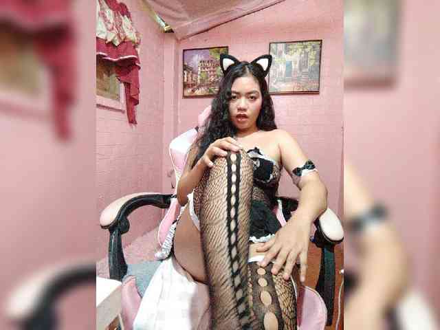 hornylittleprincess69 webcam