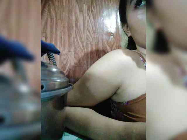 hornylittleprincess69 webcam