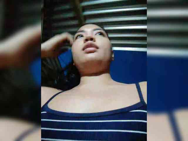 hornylittleprincess69