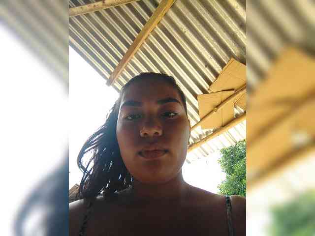 hornylittleprincess69