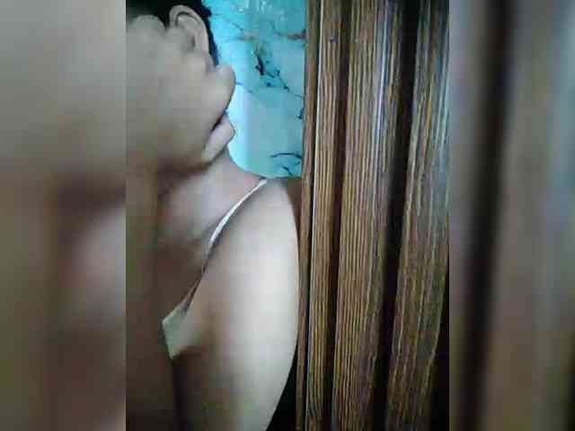 hornylittleprincess69 webcam