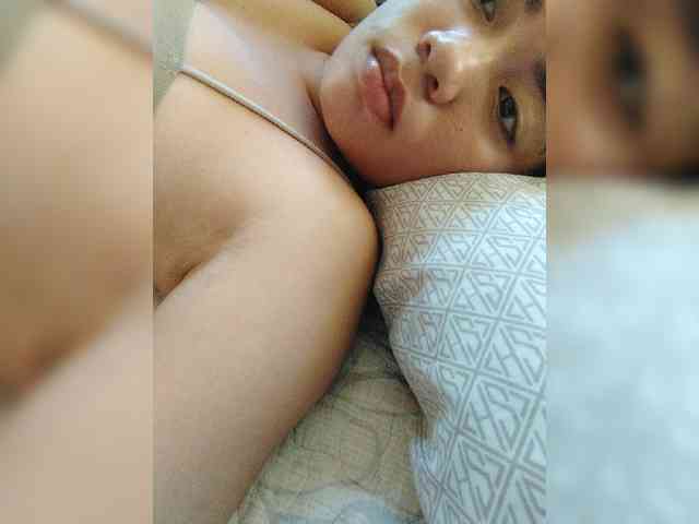 hornylittleprincess69 webcam