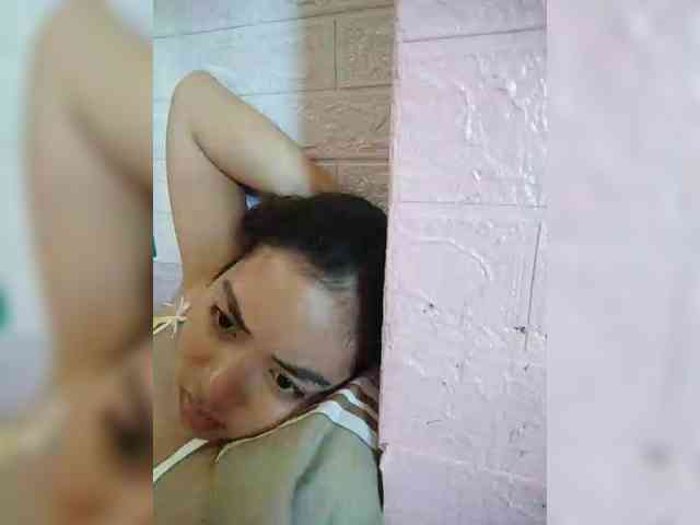 hornylittleprincess69 webcam