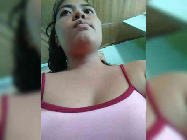 hornylittleprincess69 webcam