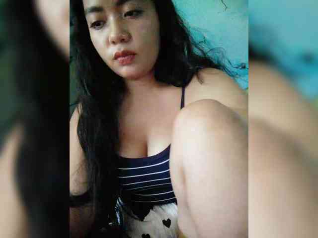 hornylittleprincess69 webcam