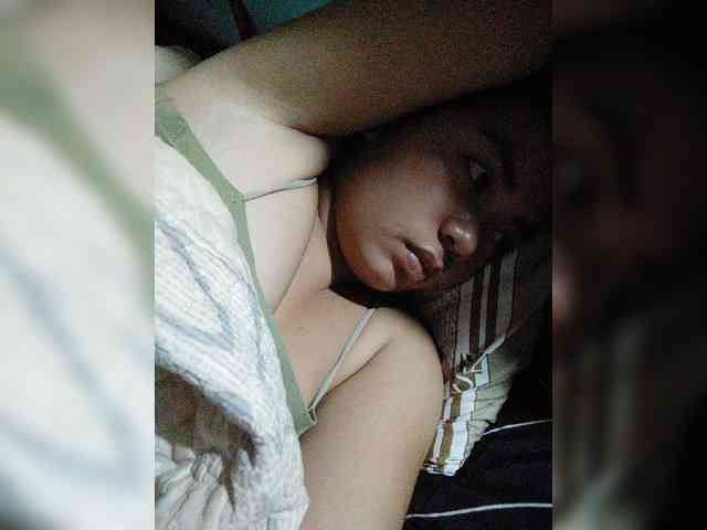 hornylittleprincess69 webcam