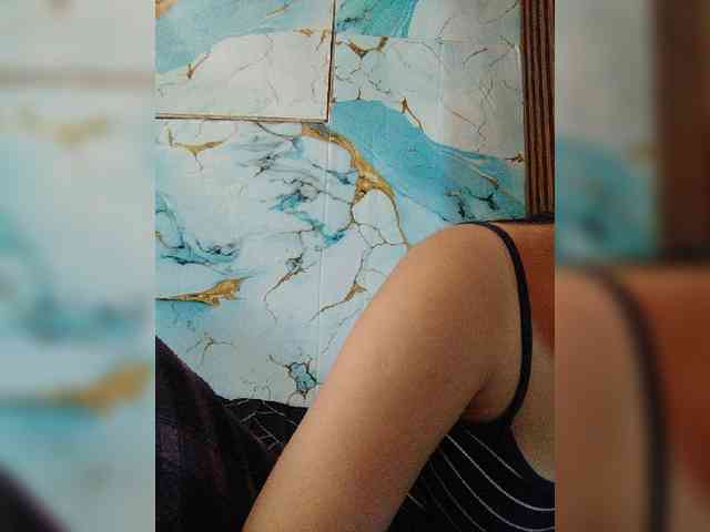 hornylittleprincess69