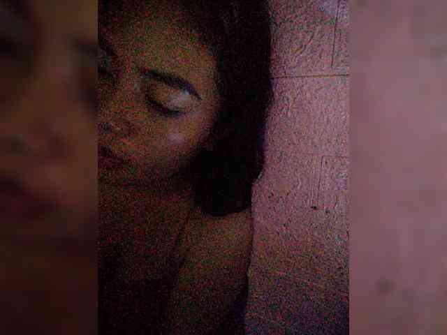 hornylittleprincess69 webcam