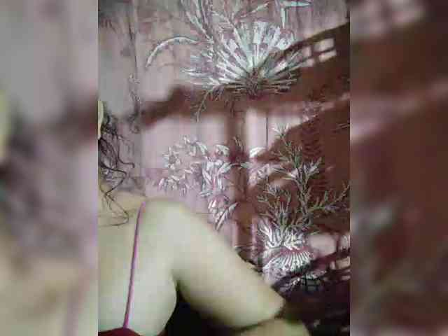 hornylittleprincess69 webcam