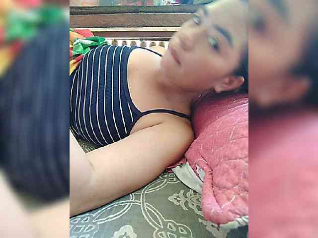 hornylittleprincess69 webcam