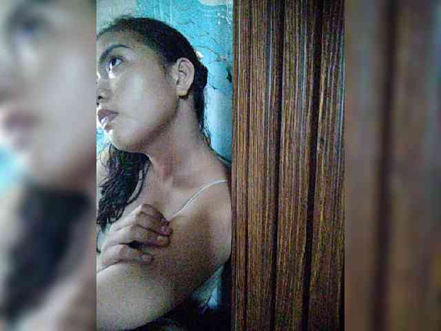hornylittleprincess69 webcam