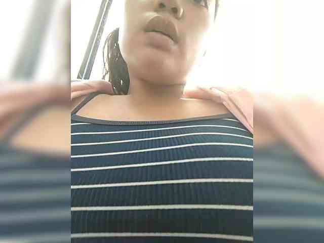 hornylittleprincess69 webcam