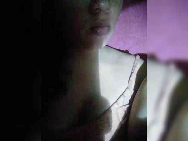 hornylittleprincess69 webcam