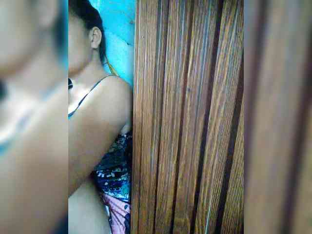 hornylittleprincess69 webcam