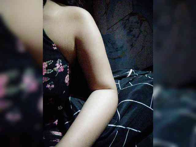 hornylittleprincess69