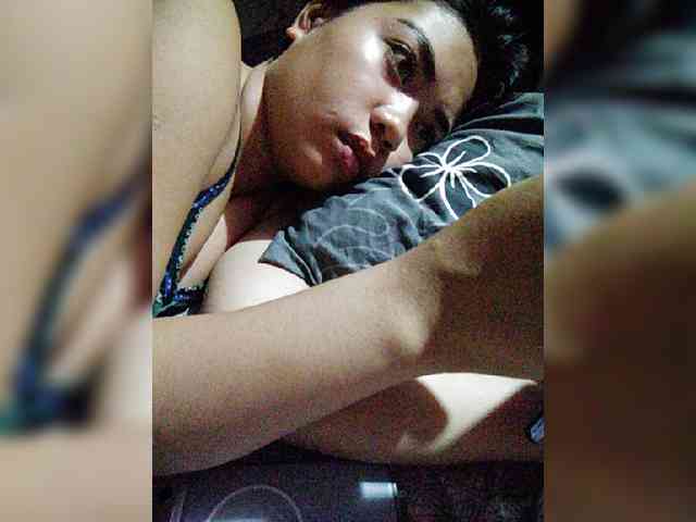 hornylittleprincess69 webcam