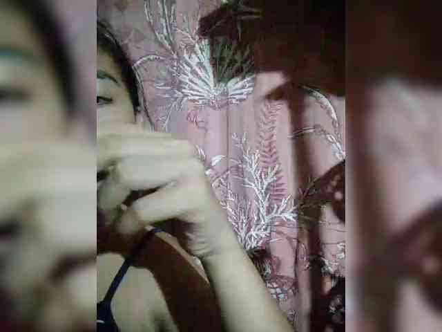 hornylittleprincess69 webcam