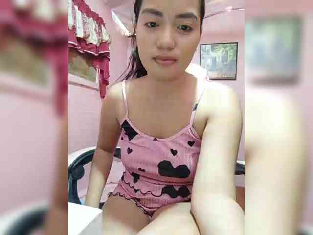 hornylittleprincess69 webcam