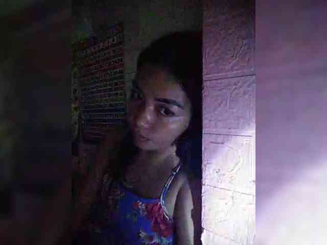hornylittleprincess69 webcam