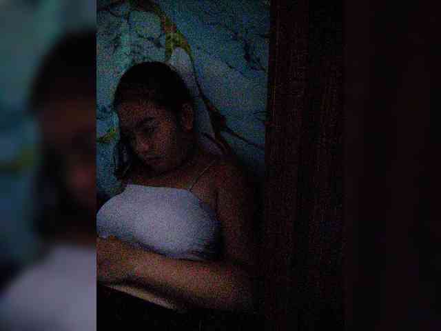 hornylittleprincess69 webcam
