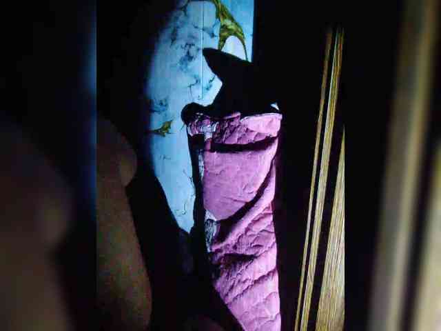 hornylittleprincess69