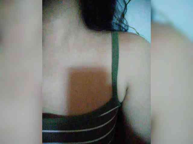 hornylittleprincess69's live room