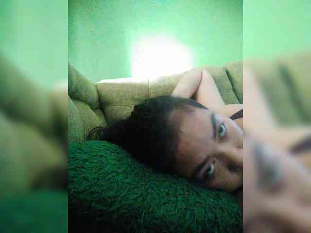 hornylittleprincess69 webcam