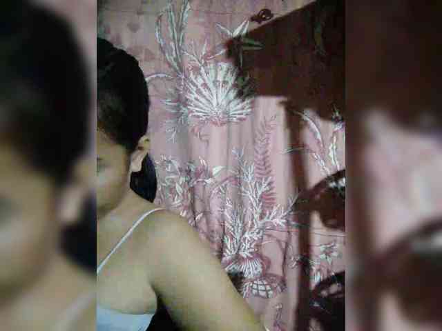 hornylittleprincess69 webcam